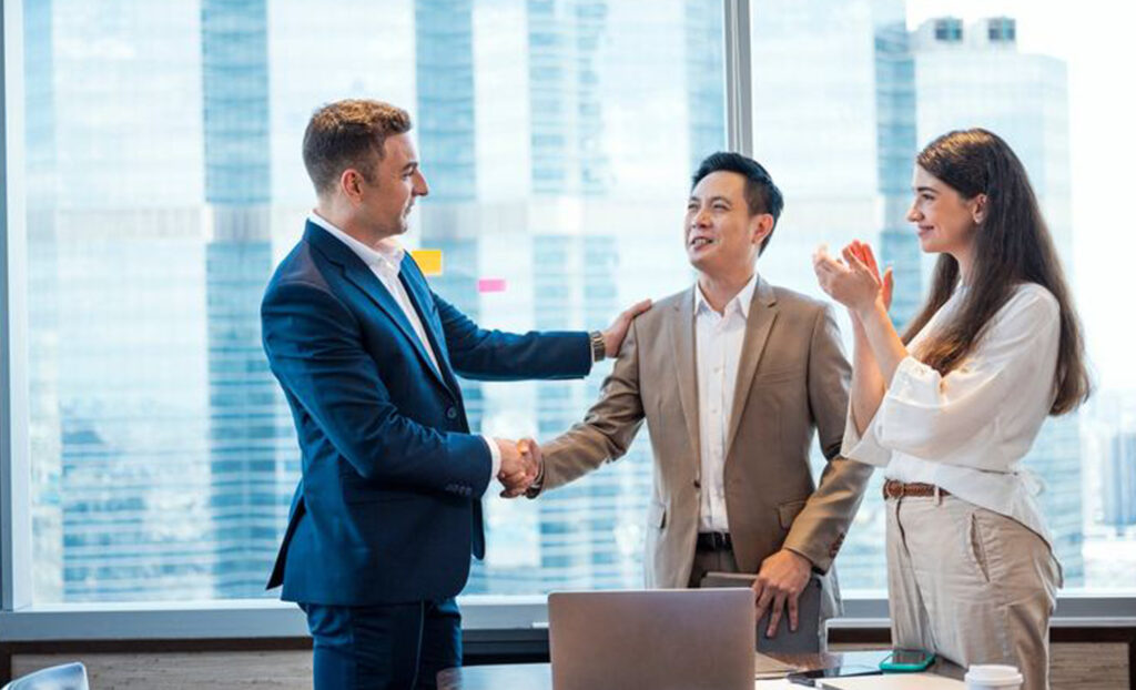 Reasons Why Businesses Should Implement Multi-Lingual Customer Support (Building Customer Loyalty)